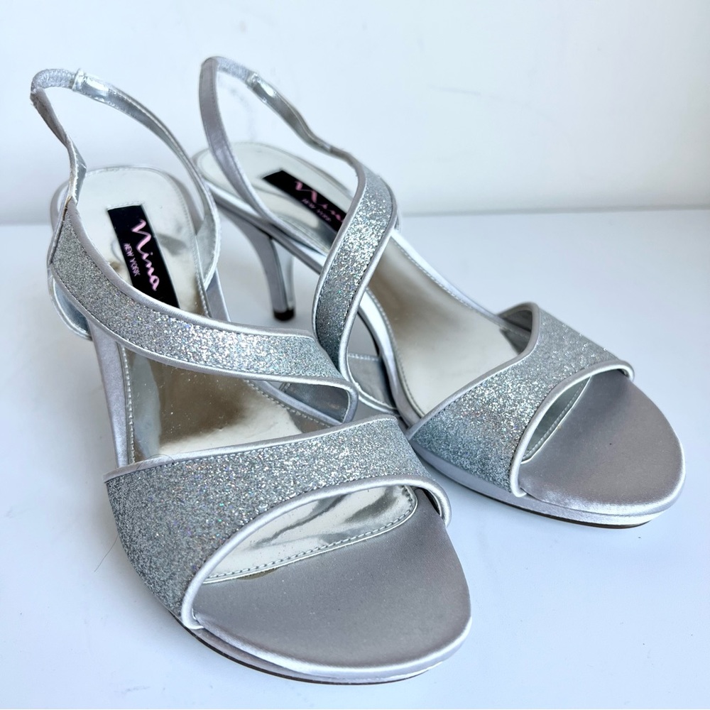 New 7.5 NINA Evening Shoes Cocktails Sandals Kitten Heels Silver Metallic